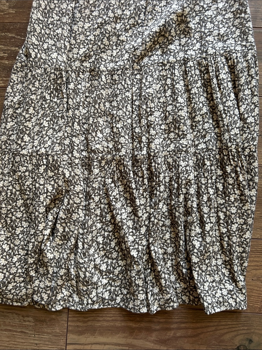 Faherty Cream & Brown Floral Tiered Maxi Skirt - Picture 2 of 5
